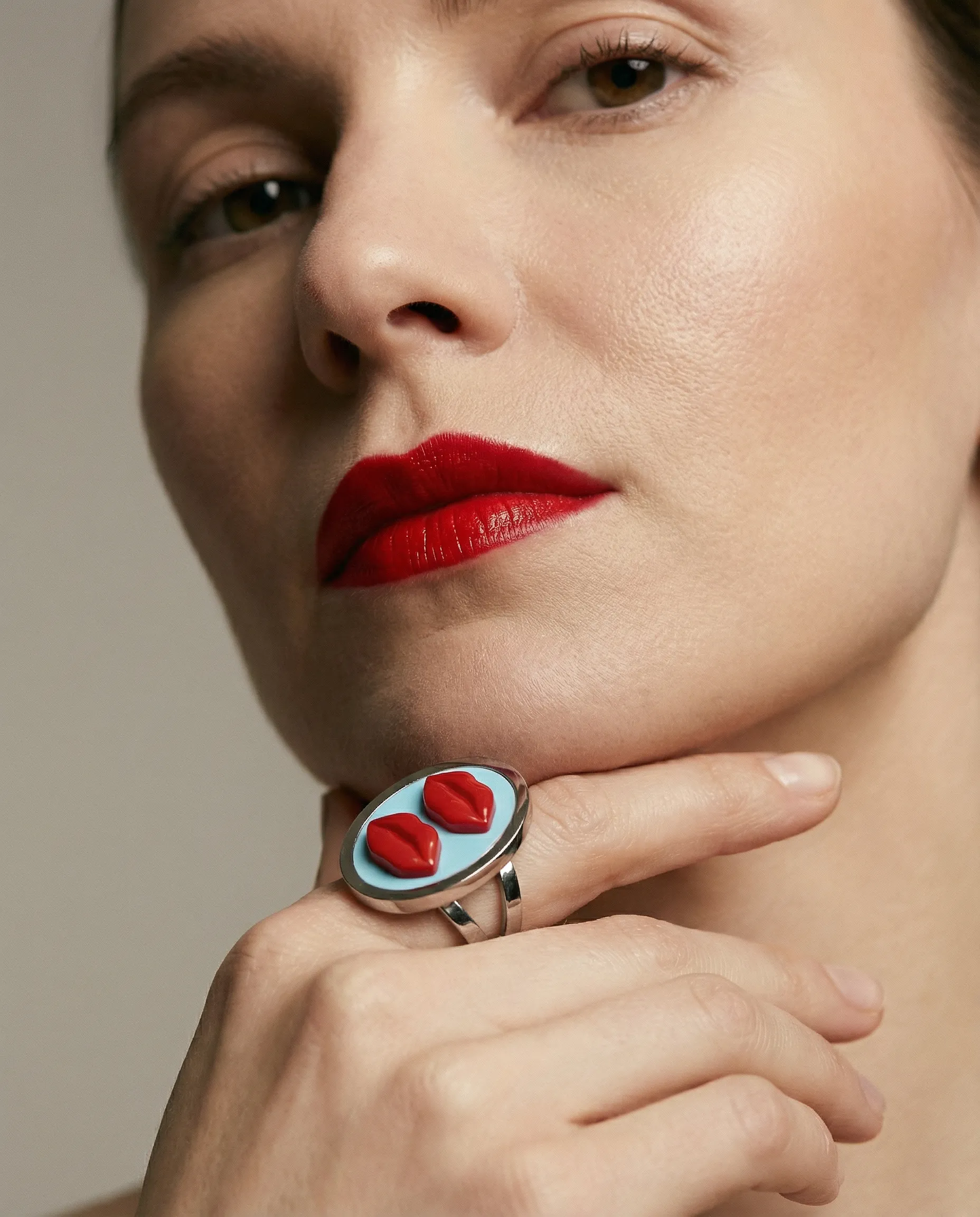 Anillo Beso Azul - Imagen campaña 3